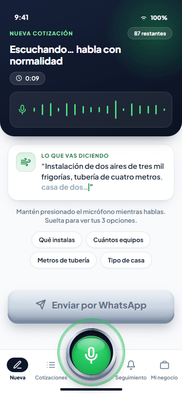 Pantalla de CotizaYa grabando: hablas y la onda de voz se mueve